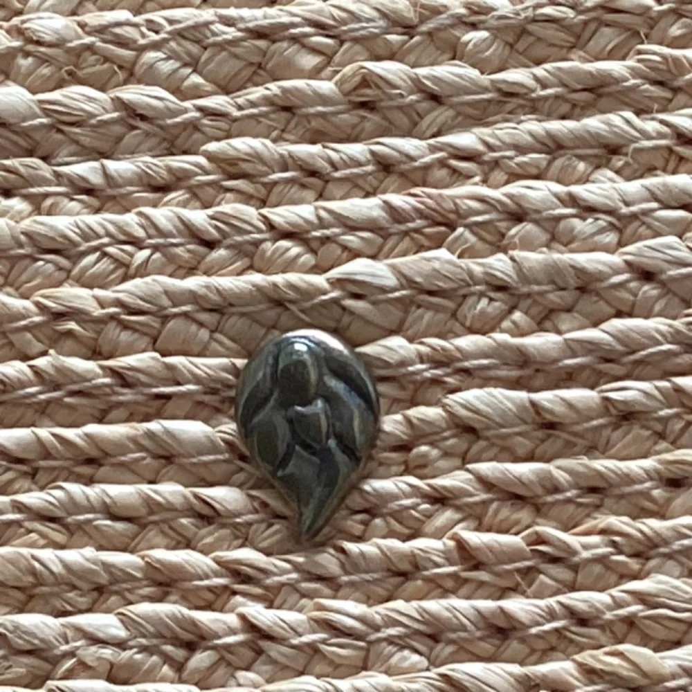 Helen Kaminski raffia with small plastic handle - Picture 3 of 5